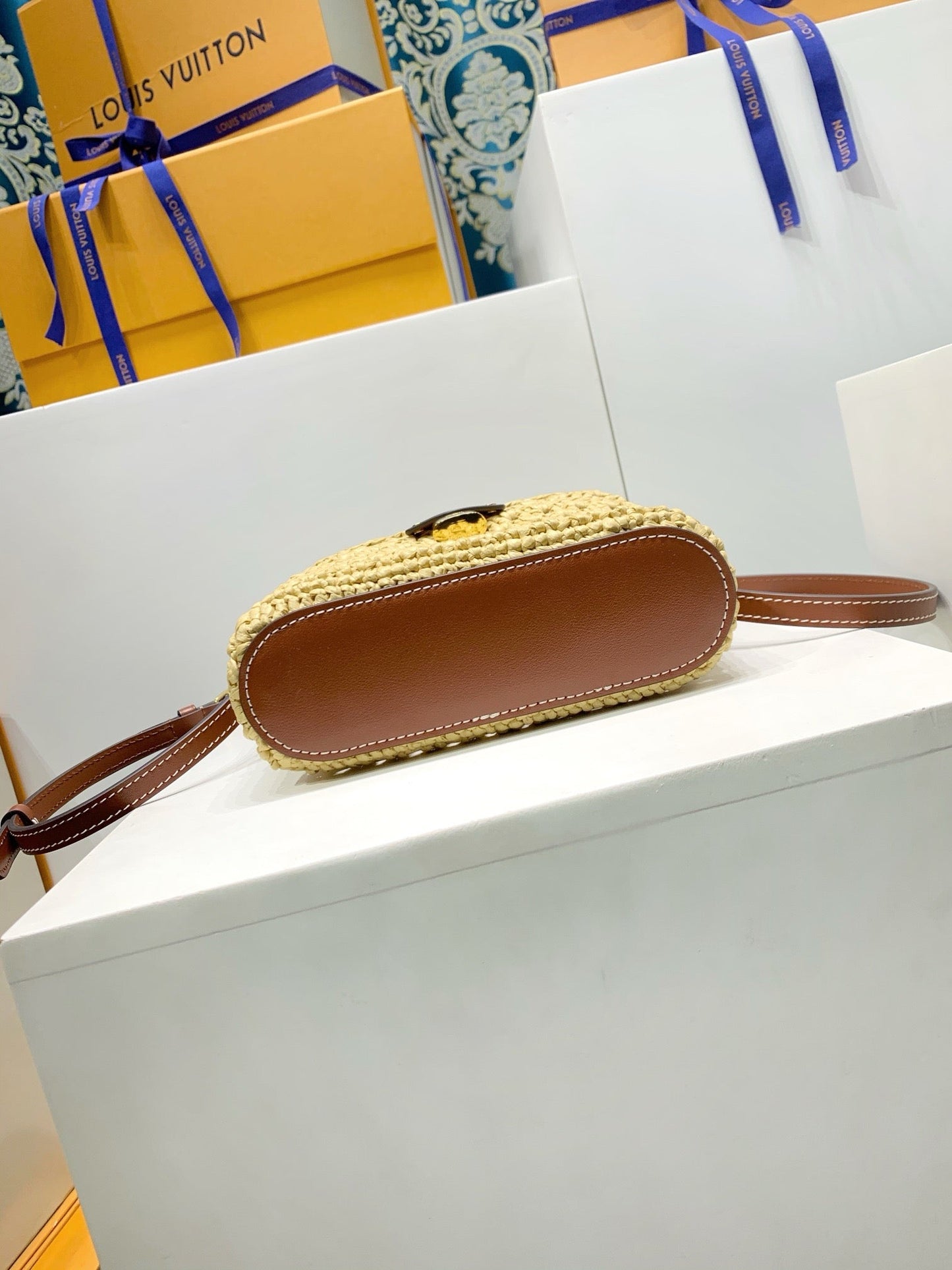 Vanity Chain Pouch