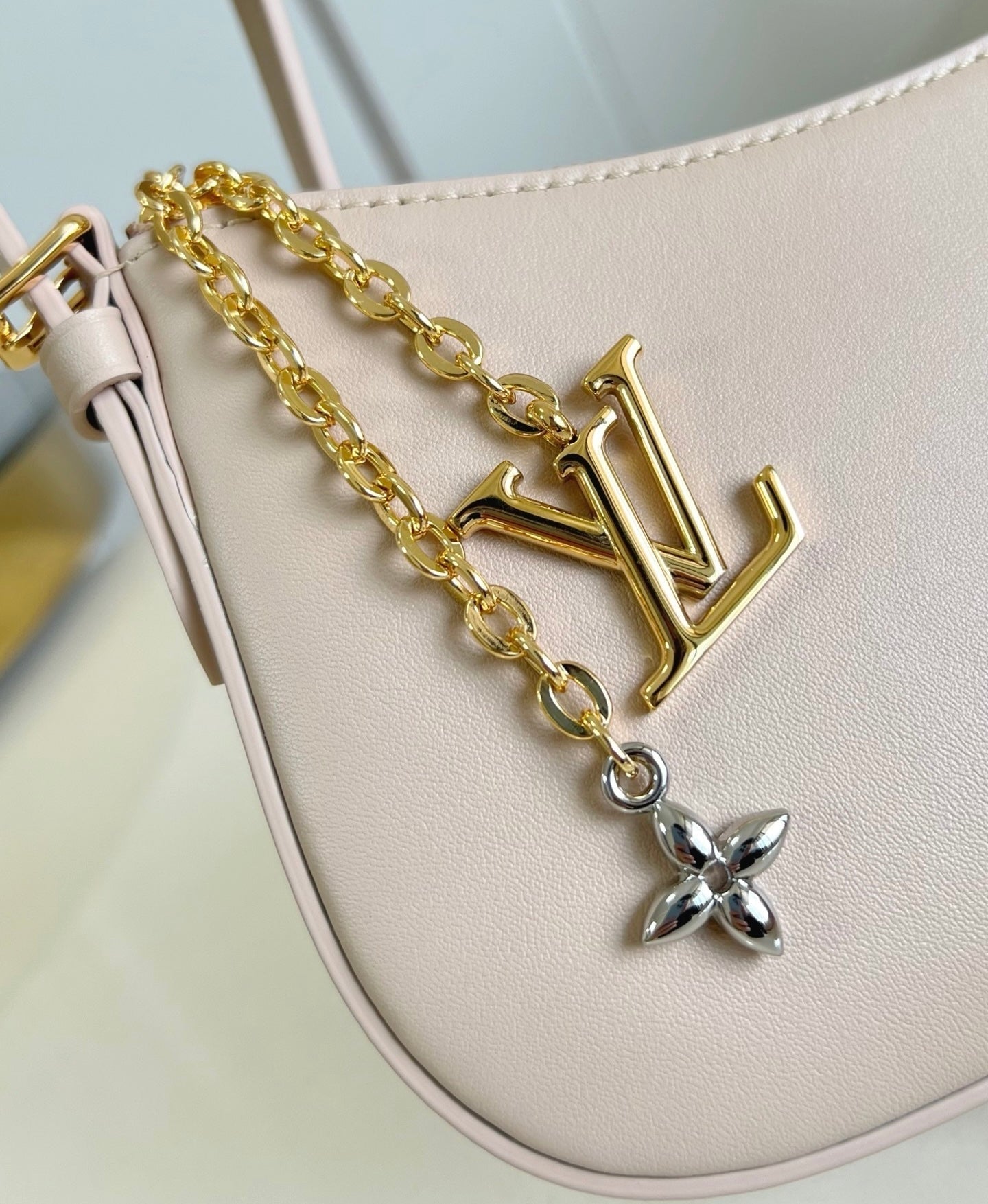 Bloom Pochette