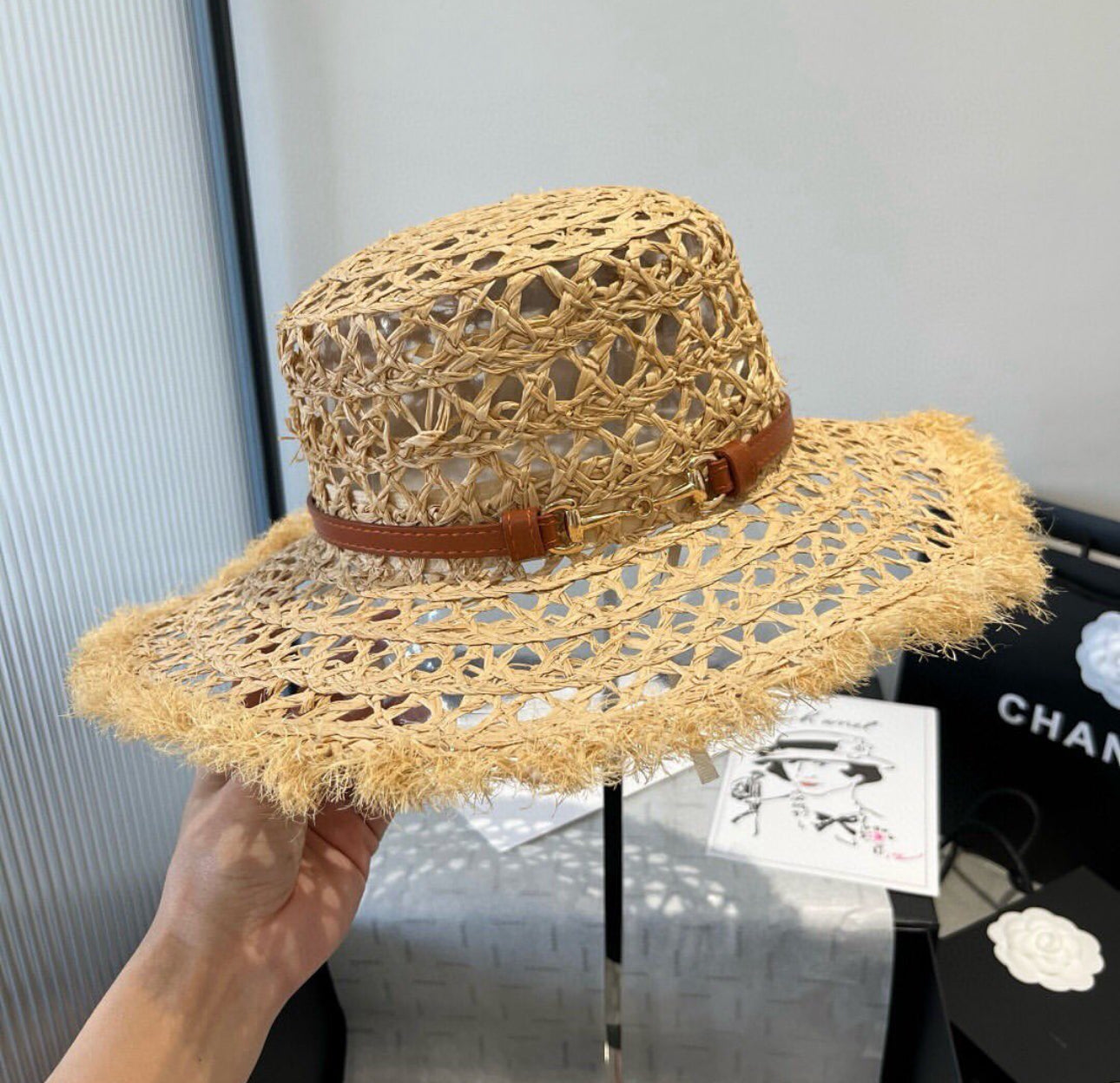Logo Hat