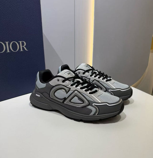 B30 Sneaker