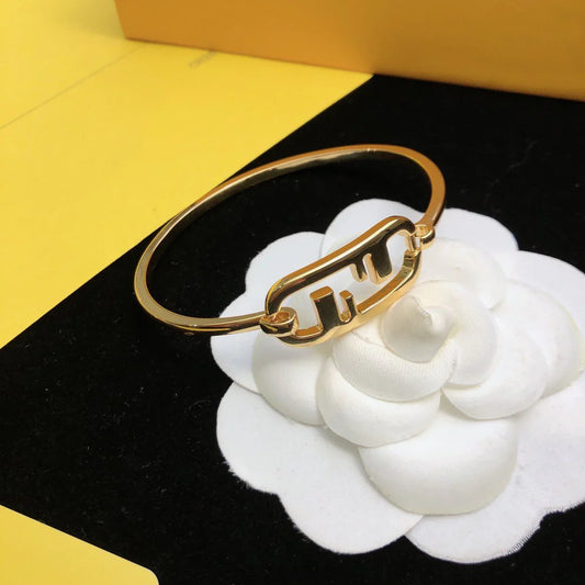 Logo Bracelet