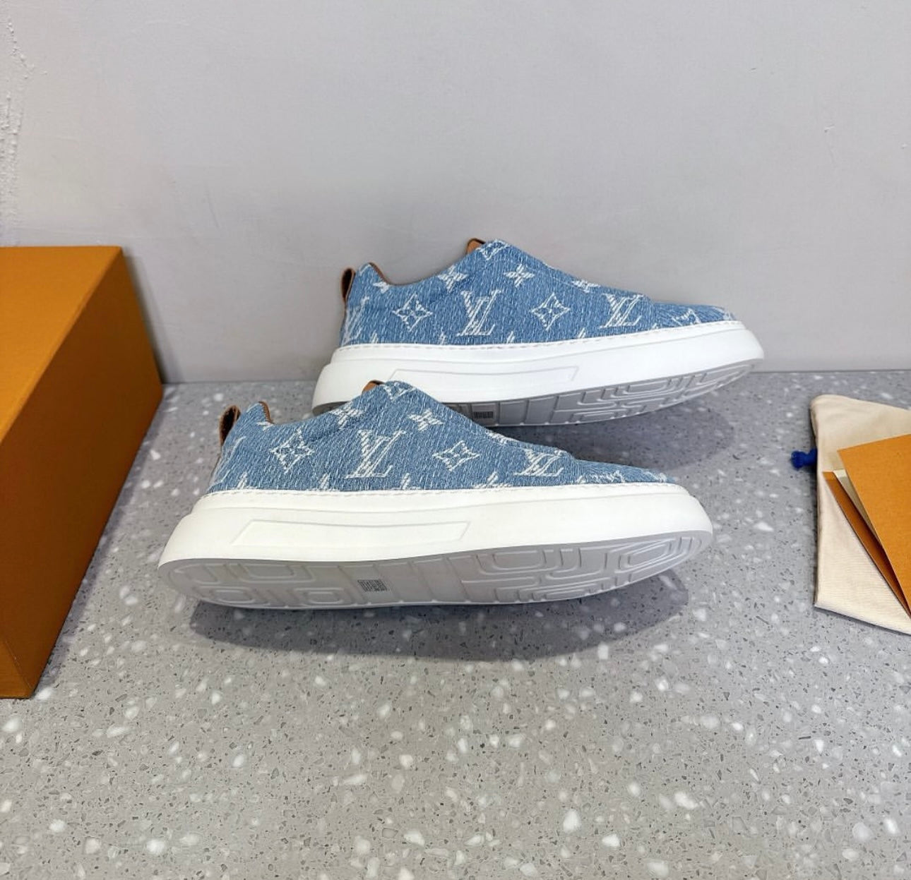 Logo Trainers