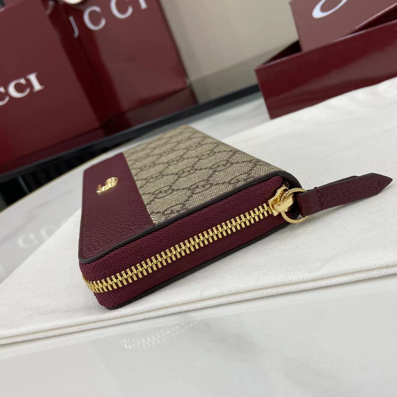 Zippy Wallet