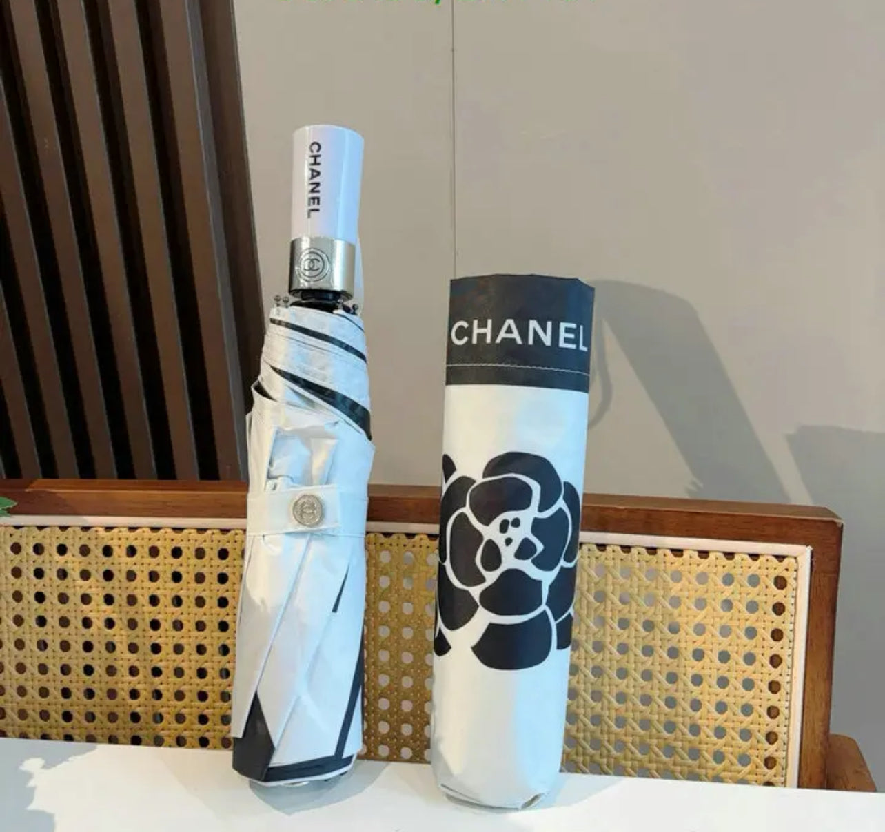 Logo Umbrella