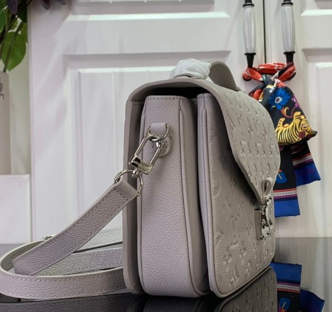 Pochette Metis