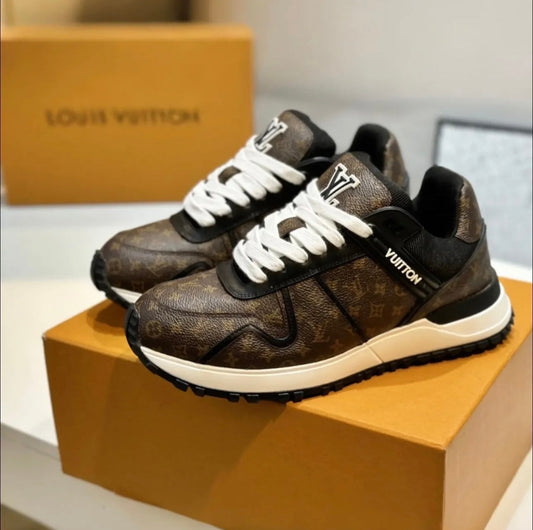 Logo Trainers