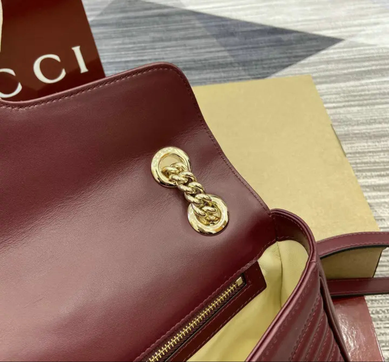 Marmont Small Shoulder Bag