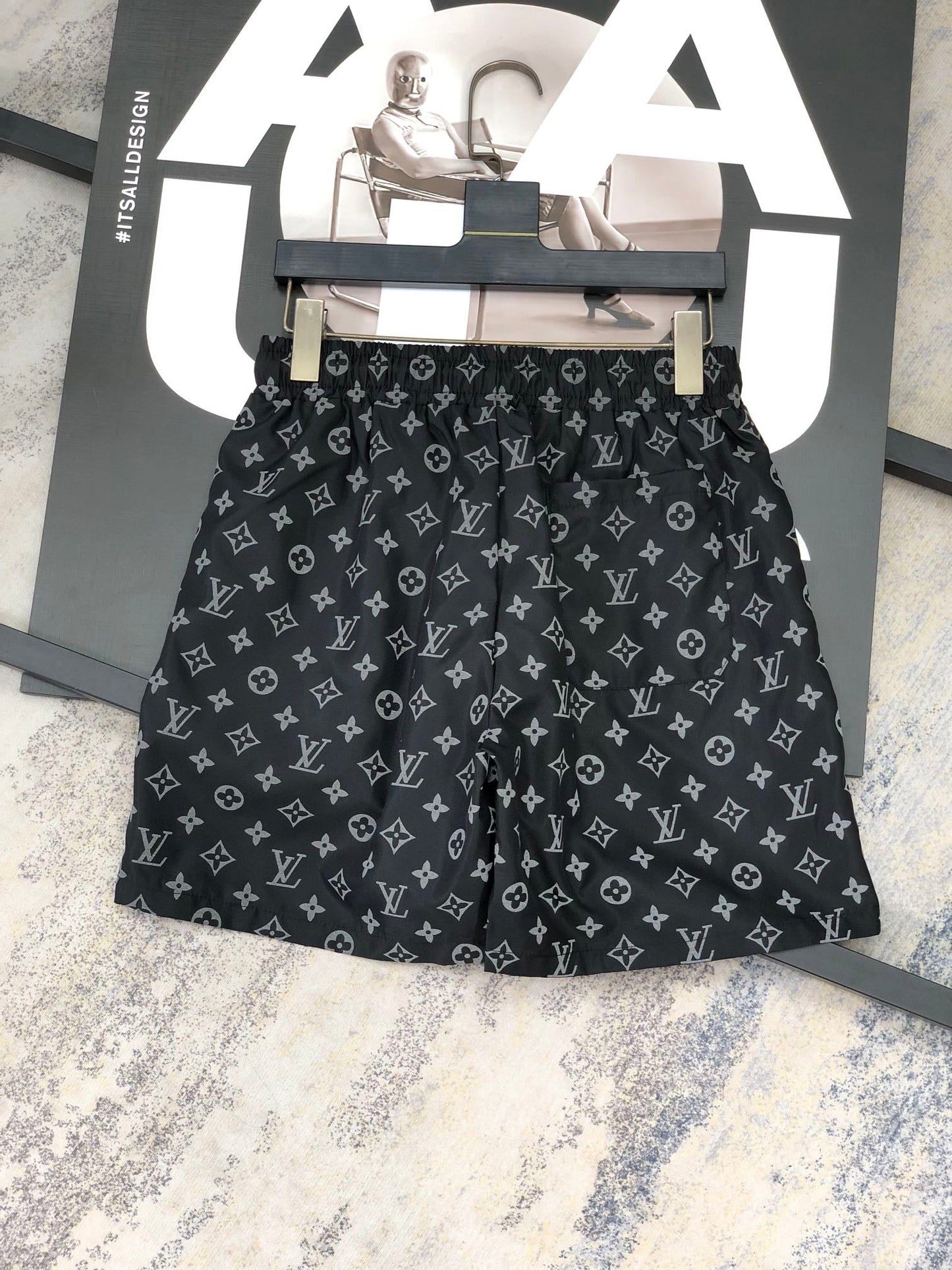 Logo Shorts