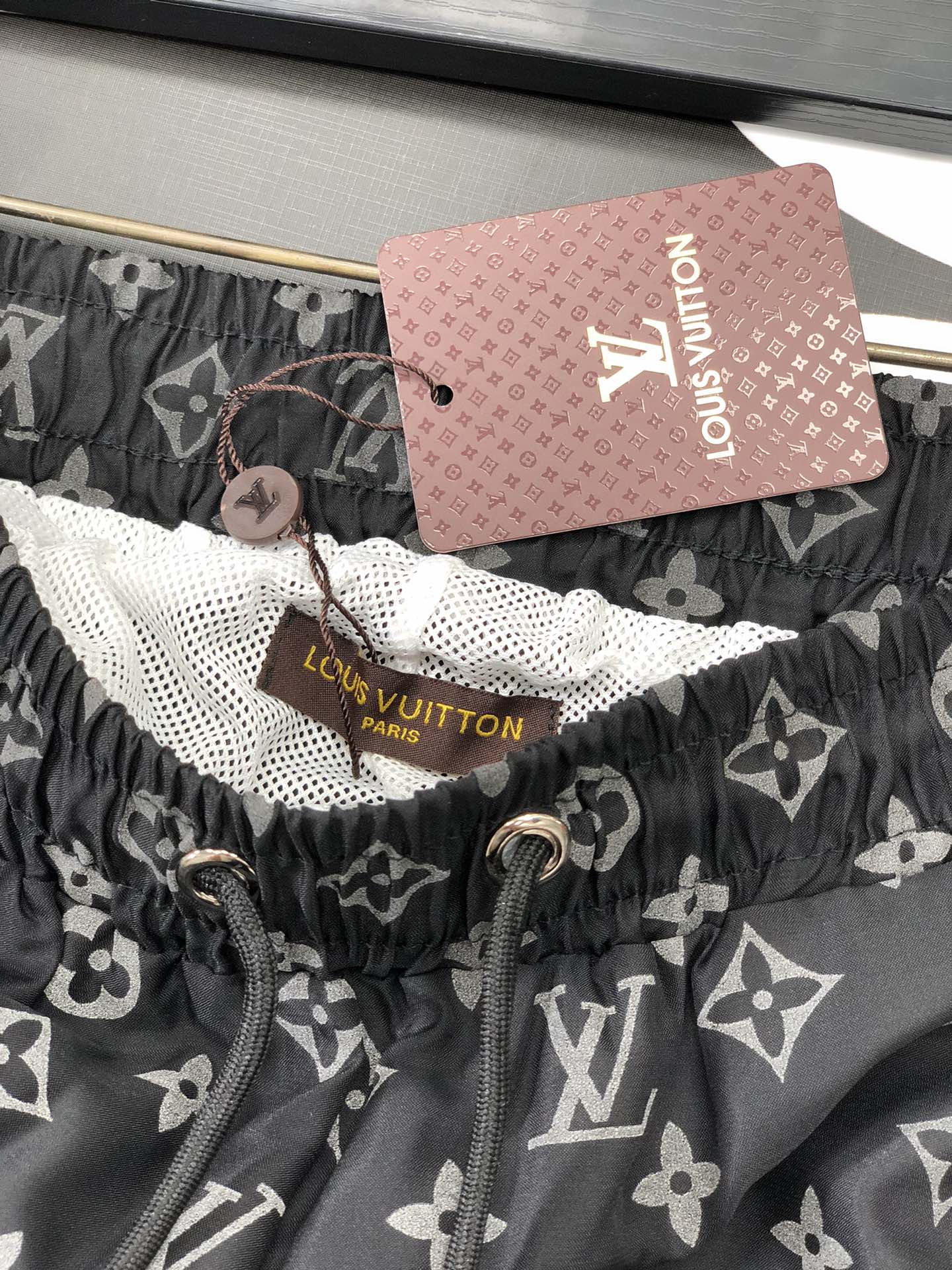 Logo Shorts