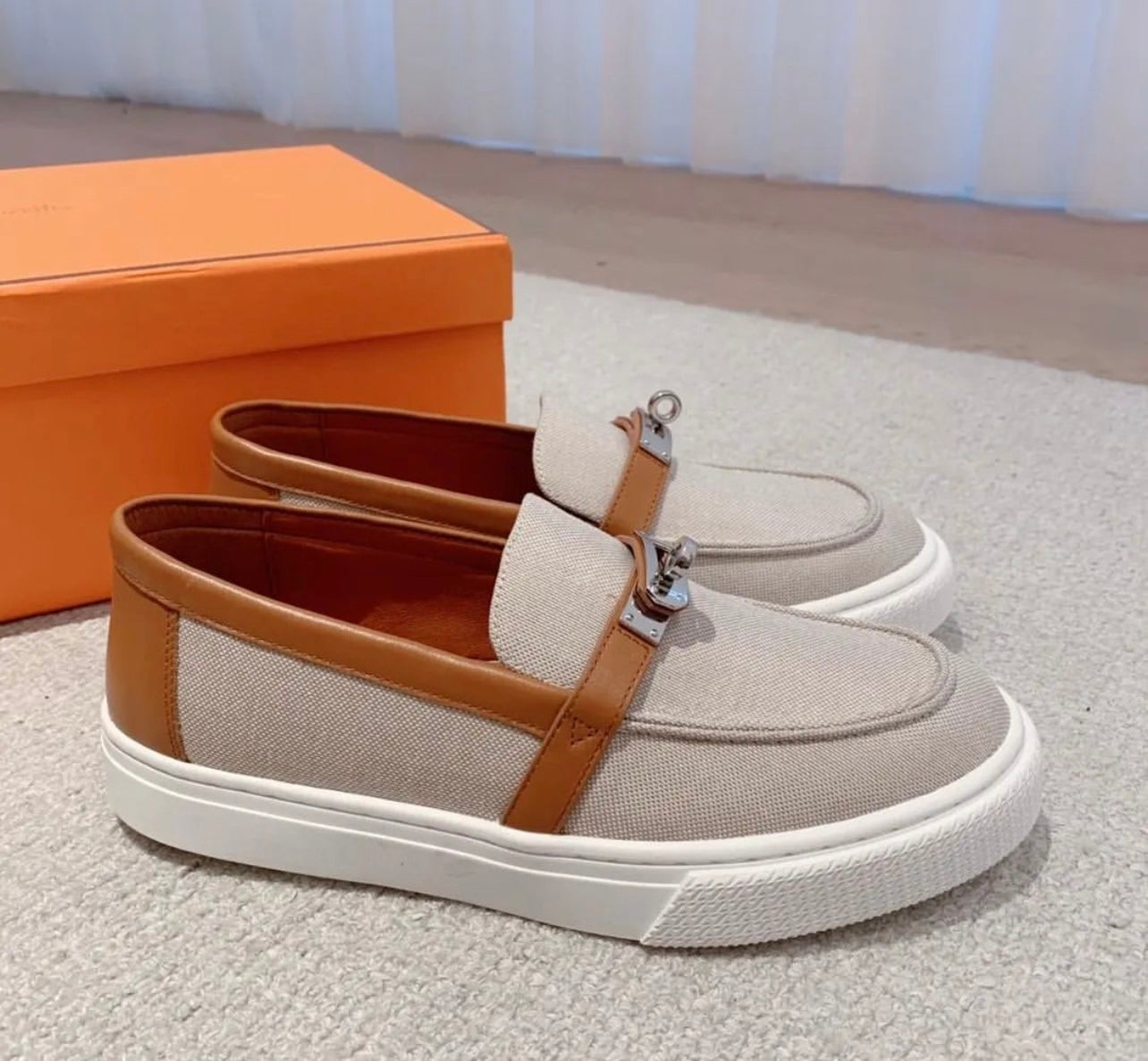 Lock Trainers