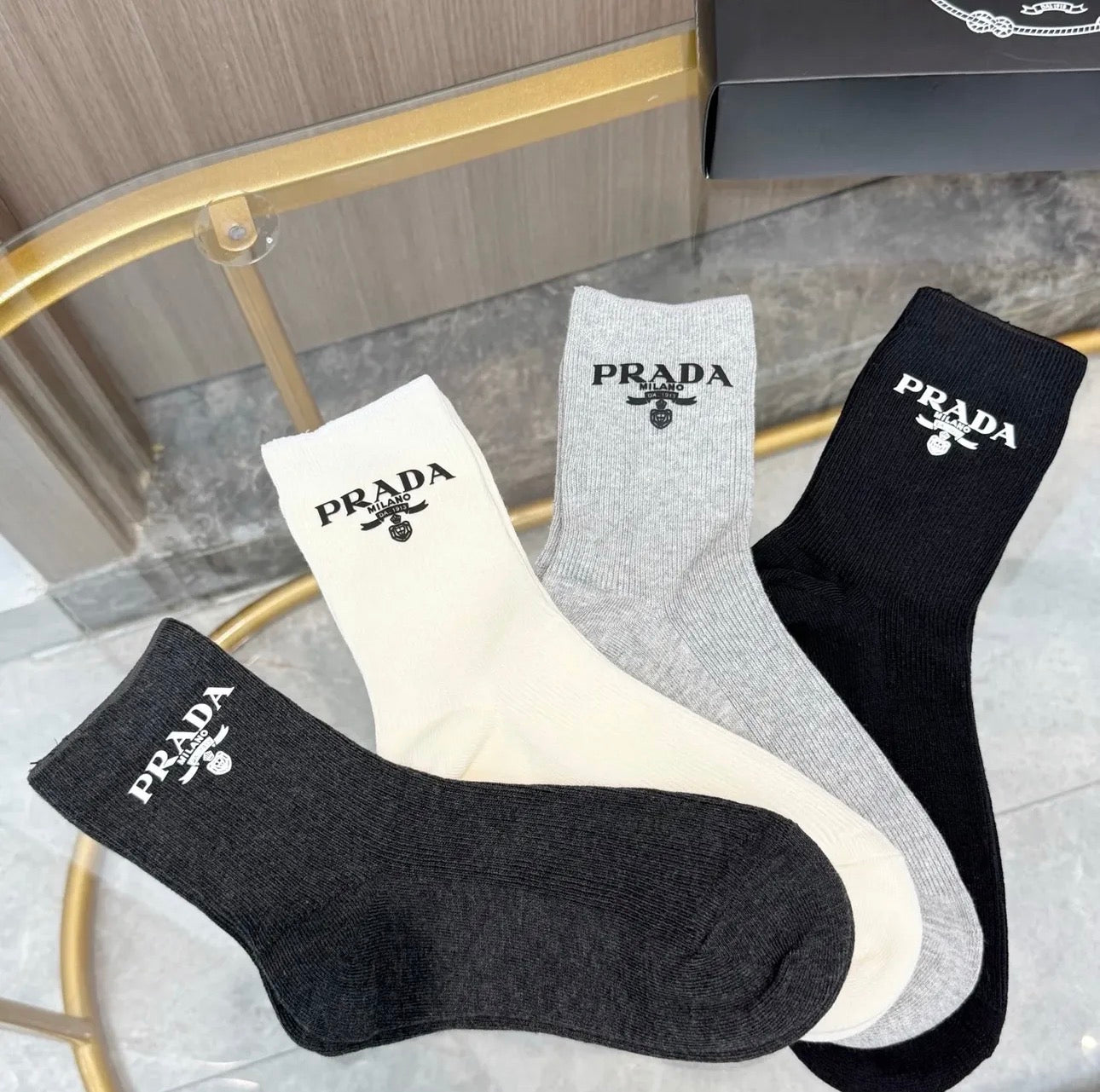 Logo Sock Set
