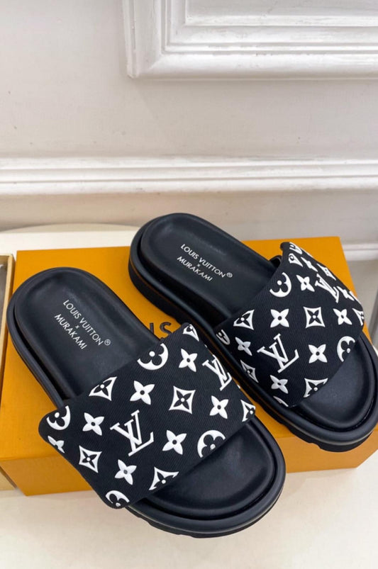 Loui Sandals