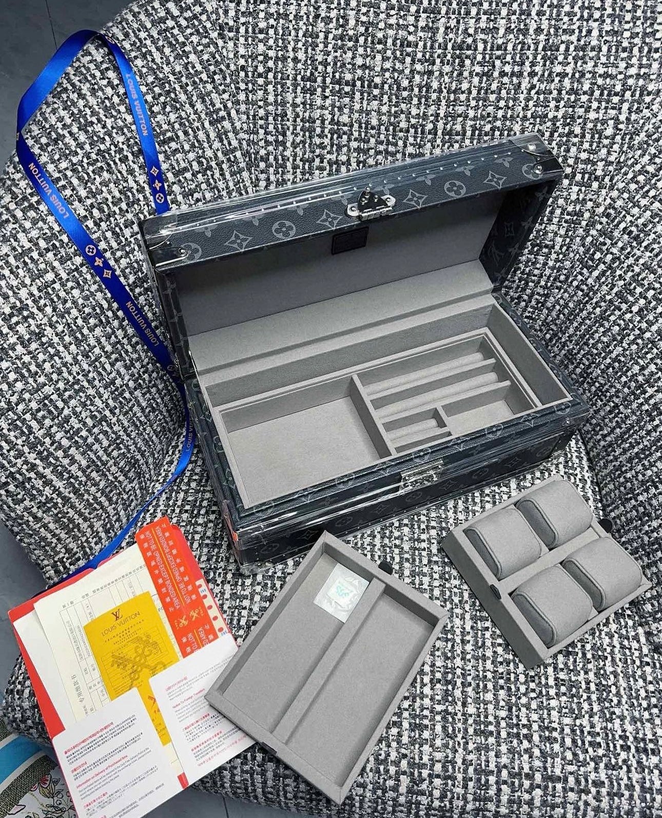 Accessories Case