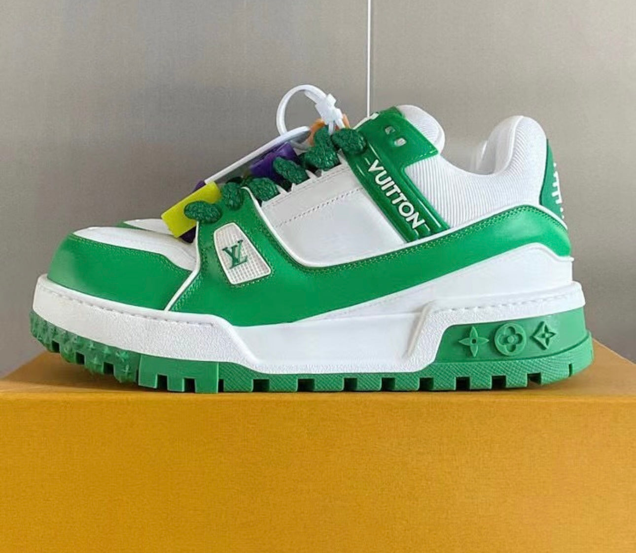 Logo Trainers