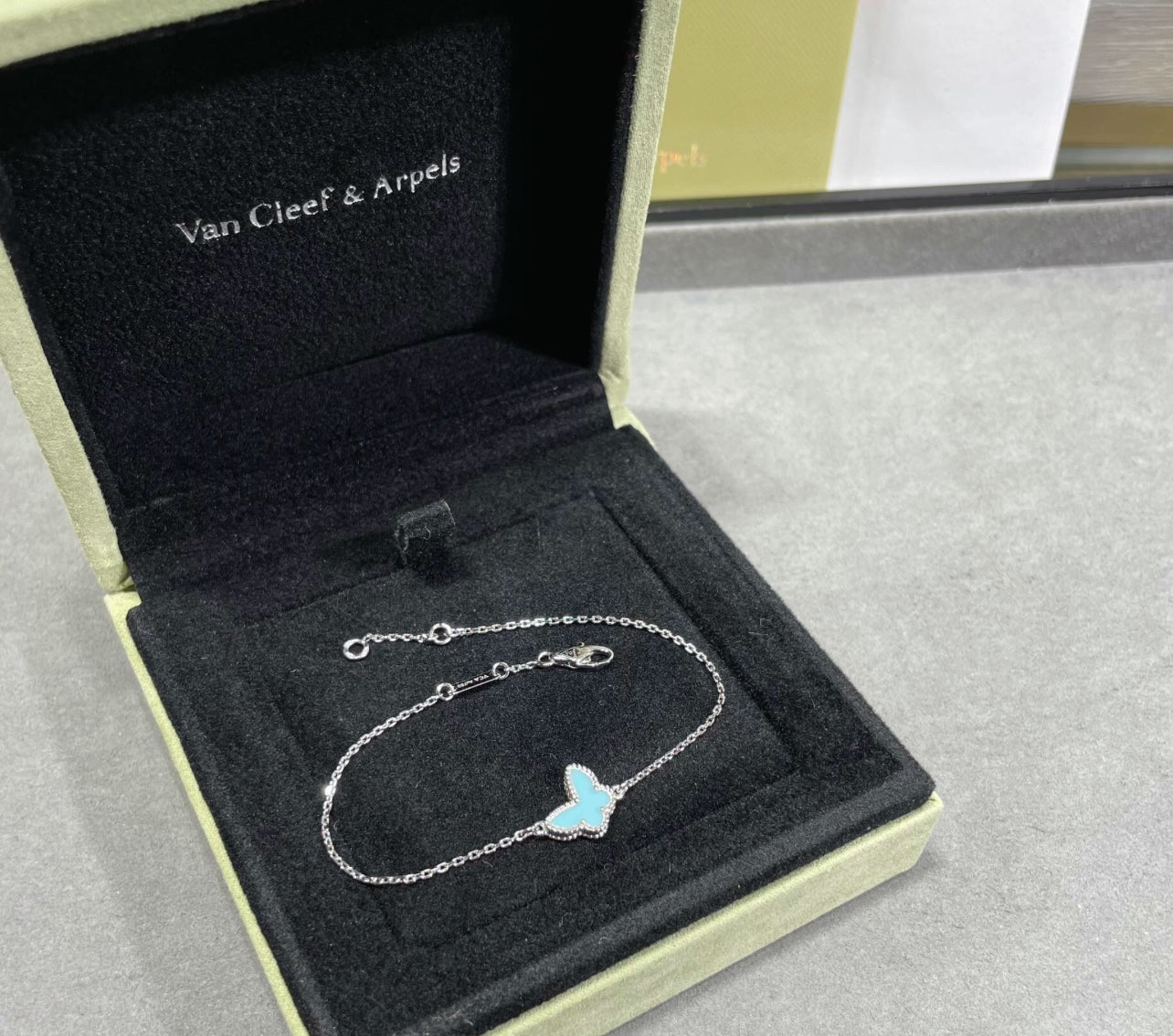 Alhambra Butterfly Set