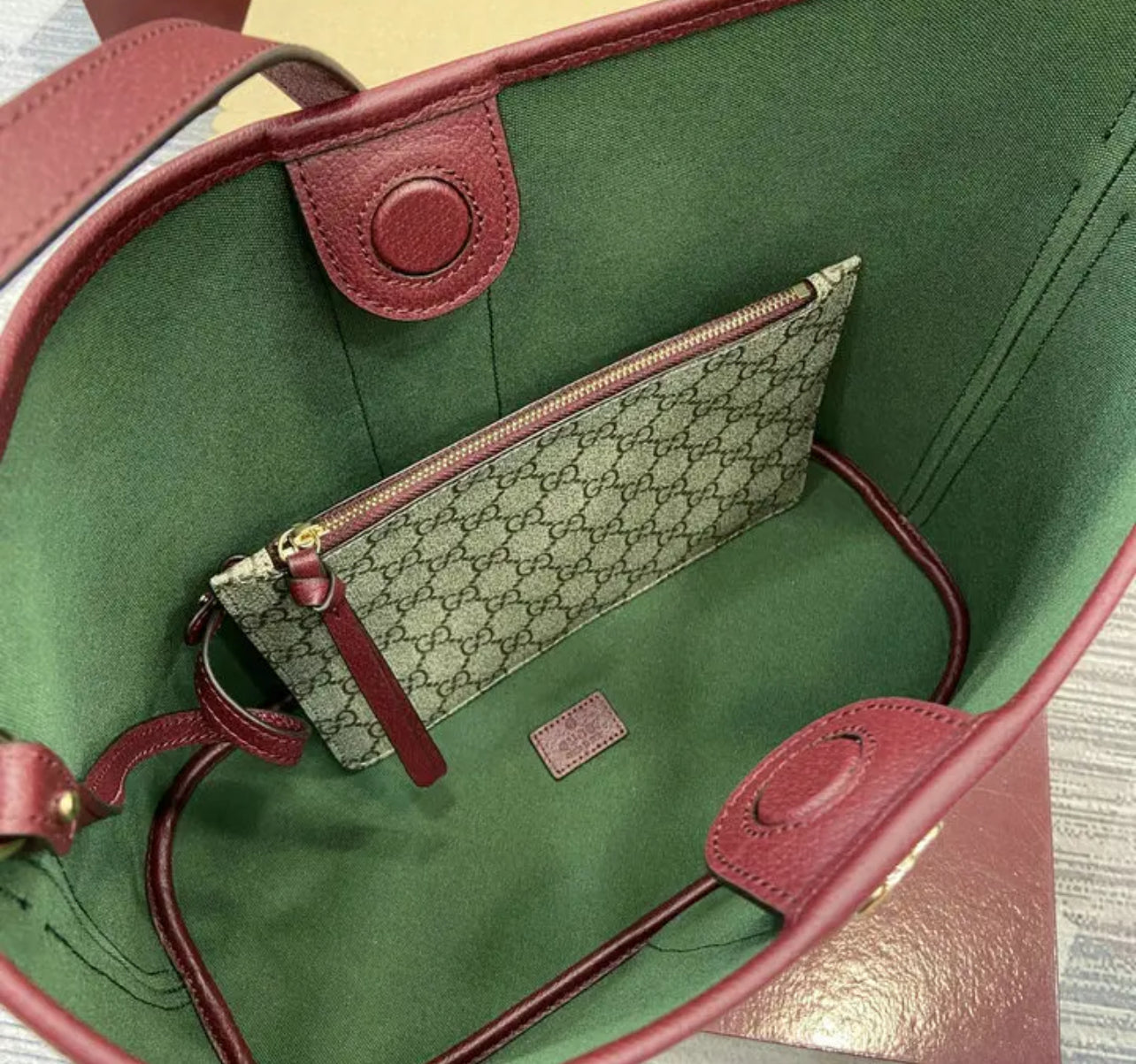 Ophidia Shoulder Bag