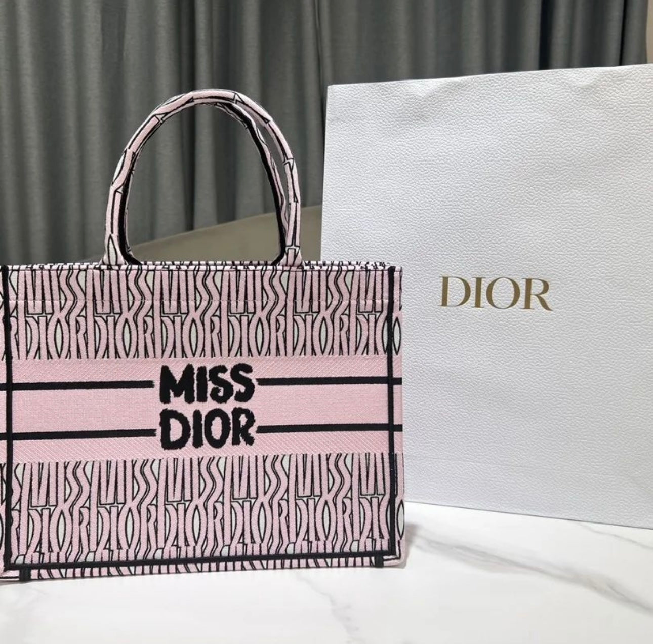 Book Tote
