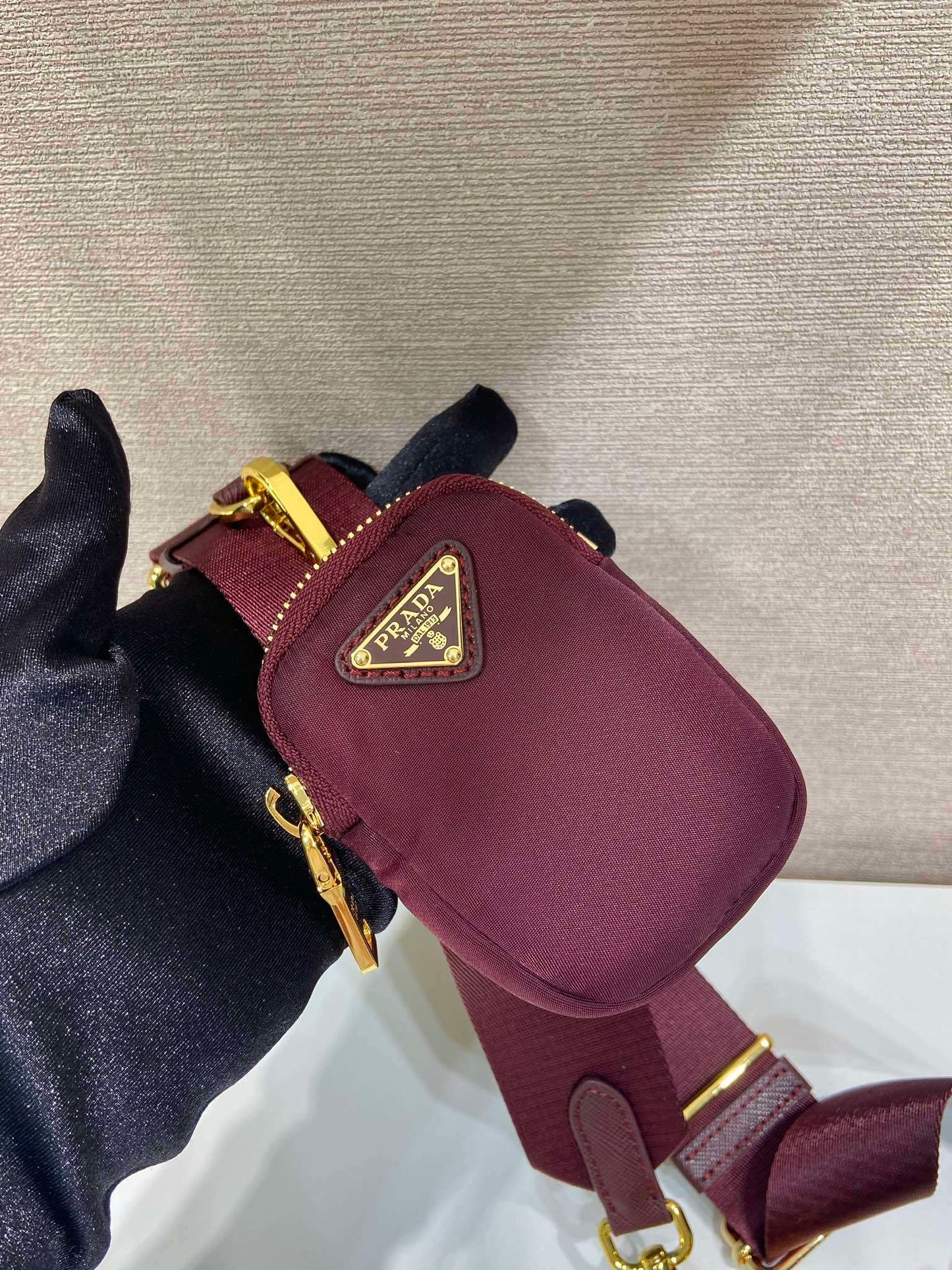 Re Edition Pochette