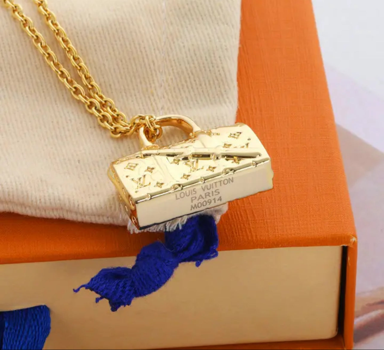 Handbag Necklace