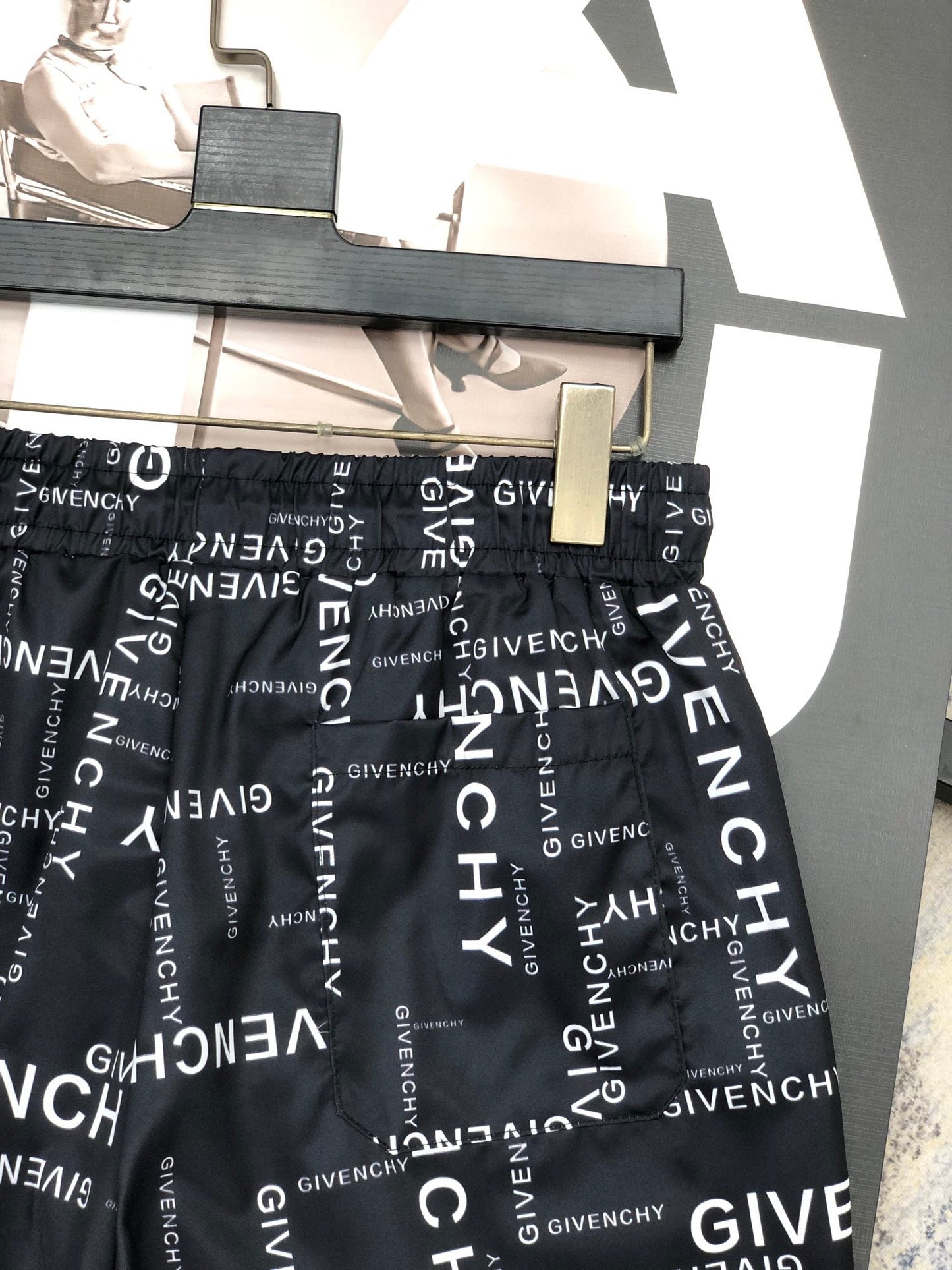 Logo Shorts