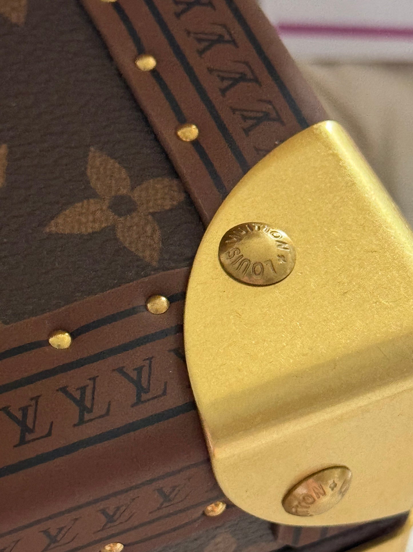 8 Watch Case