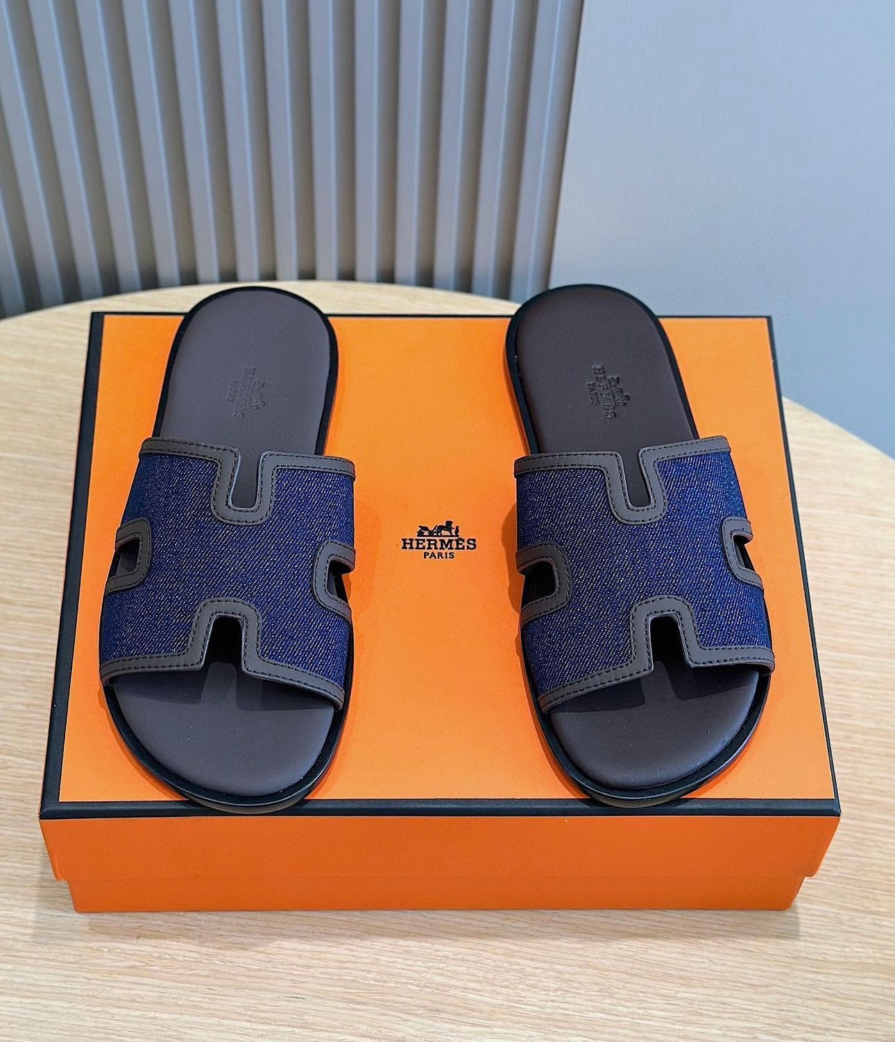 Izmir Sandals