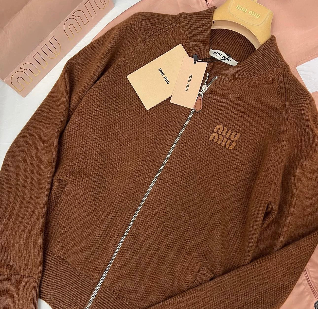 Logo Jacket