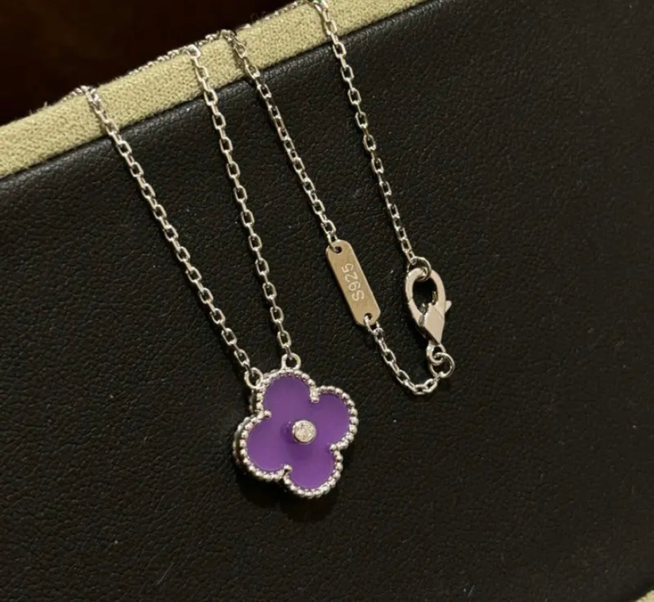 Alhambra Pendant