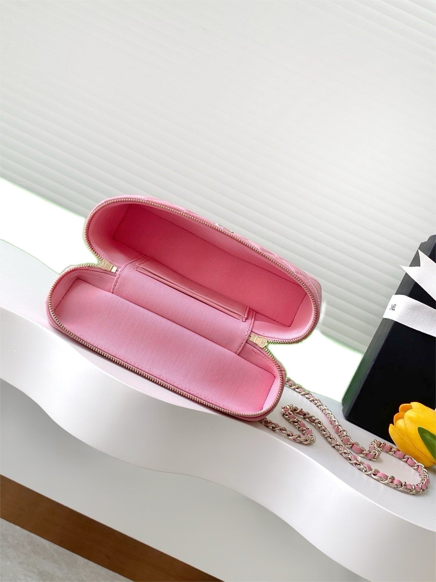 Trendy Vanity