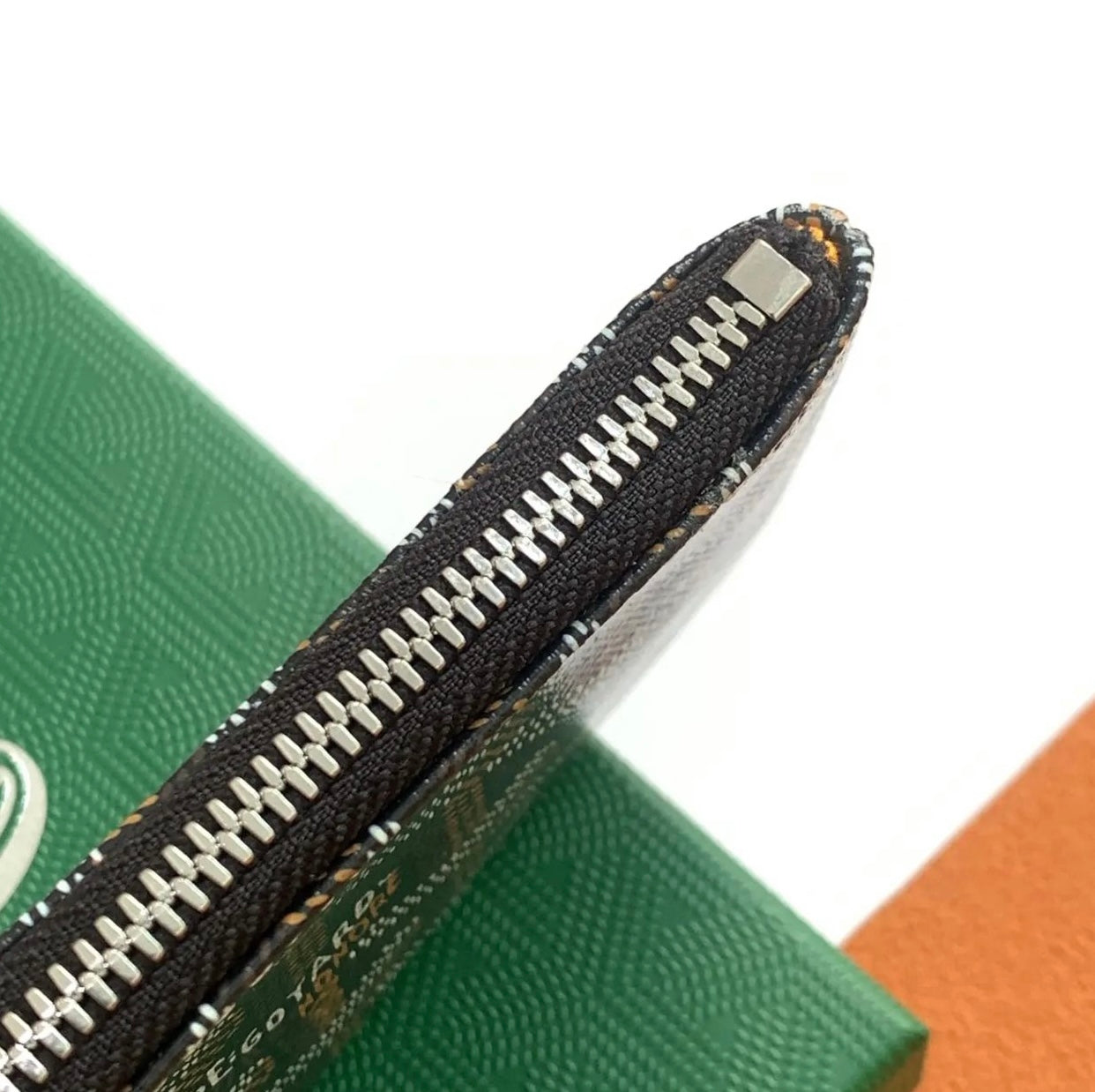 Zipped Coin Purse