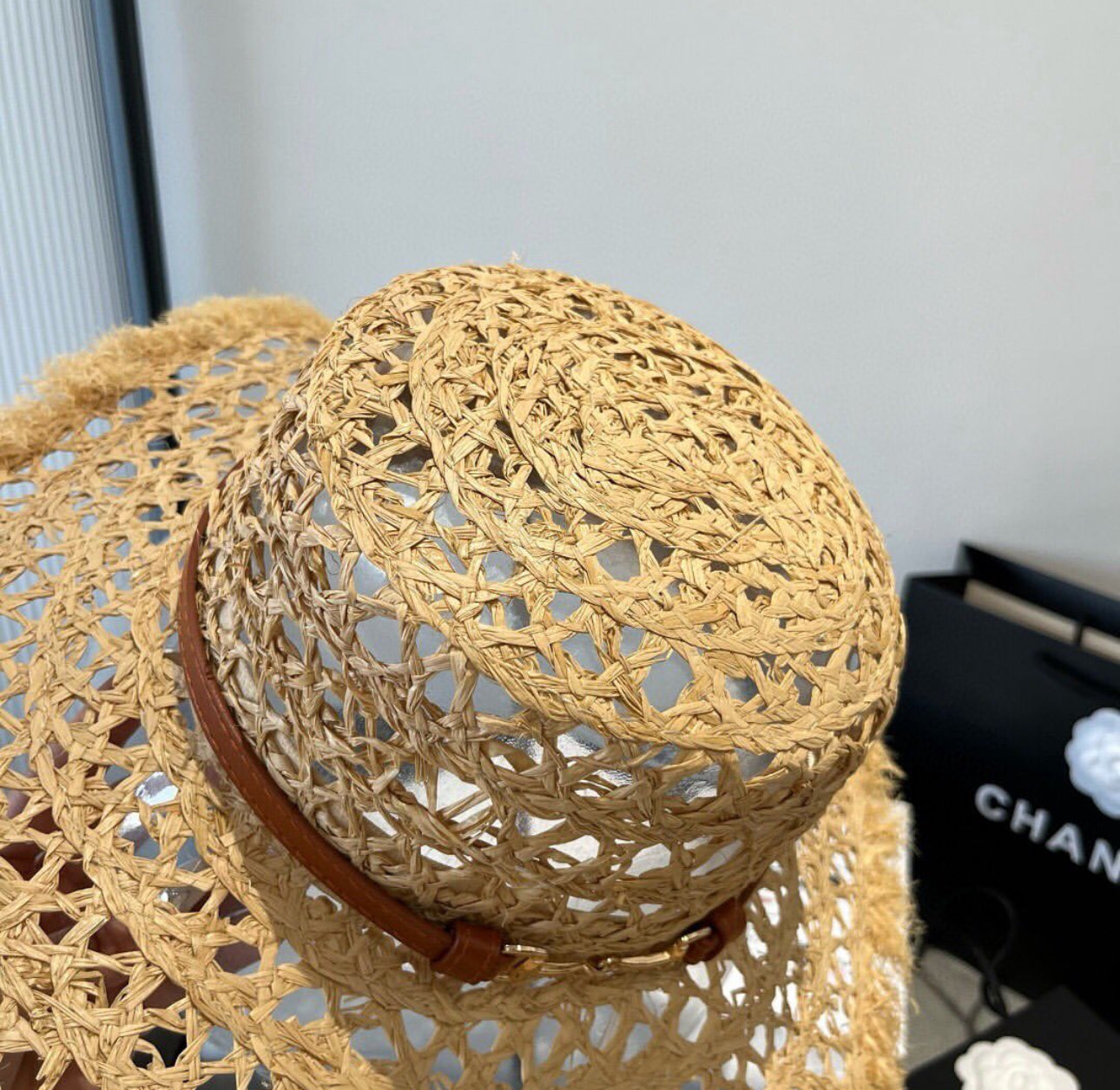 Logo Hat