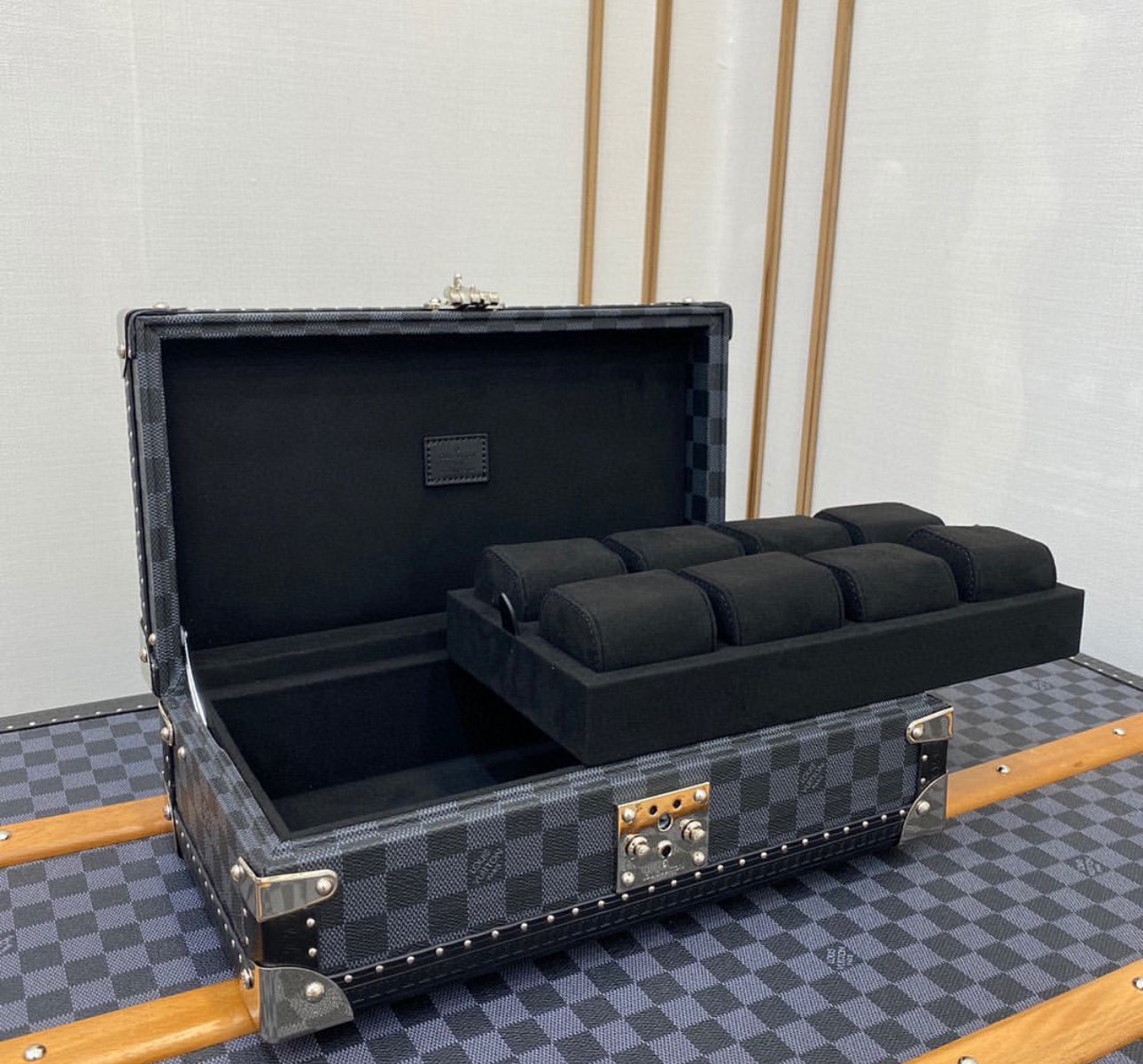 8 Watch Case