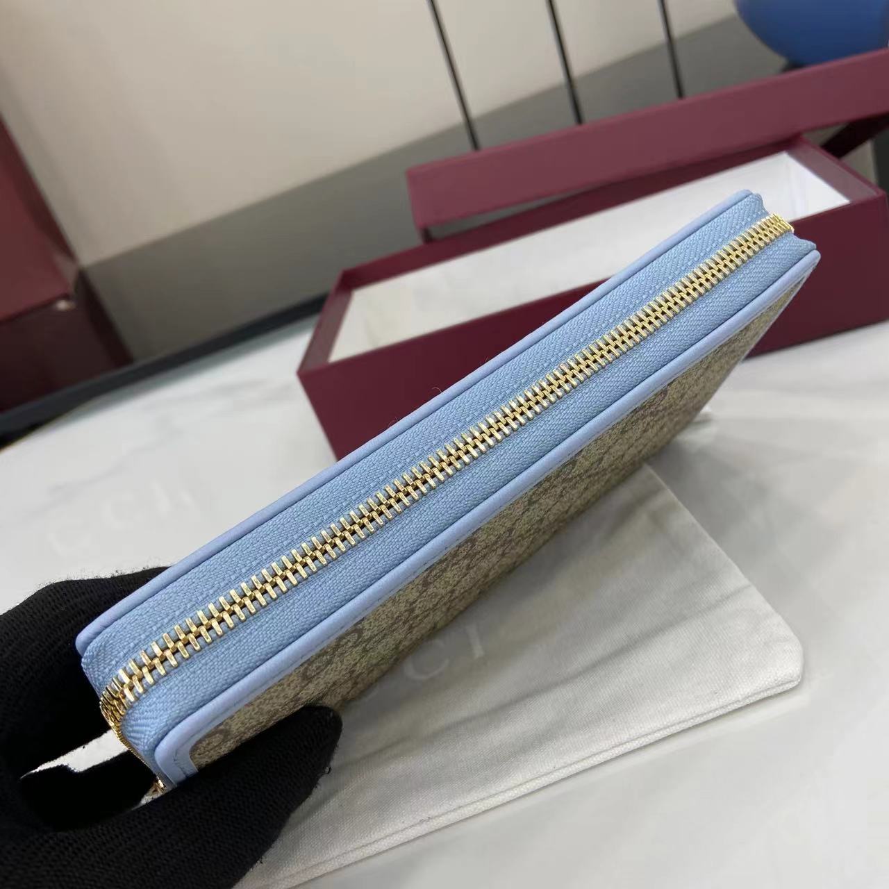 Zippy Wallet