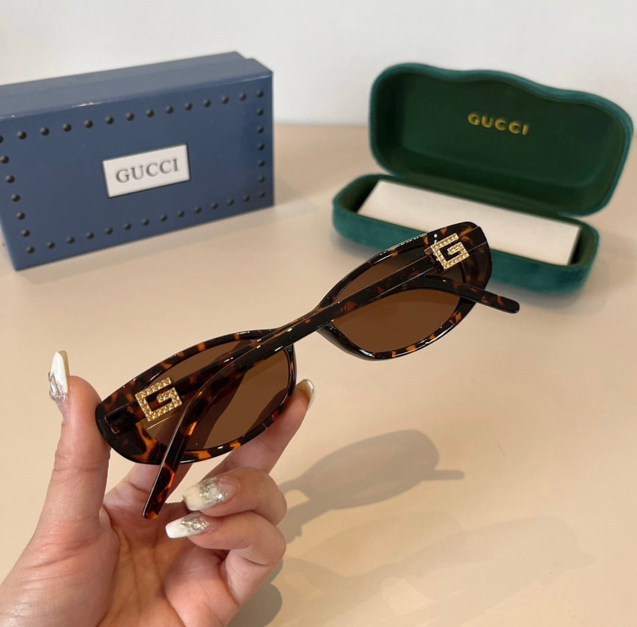Logo Sunglasses