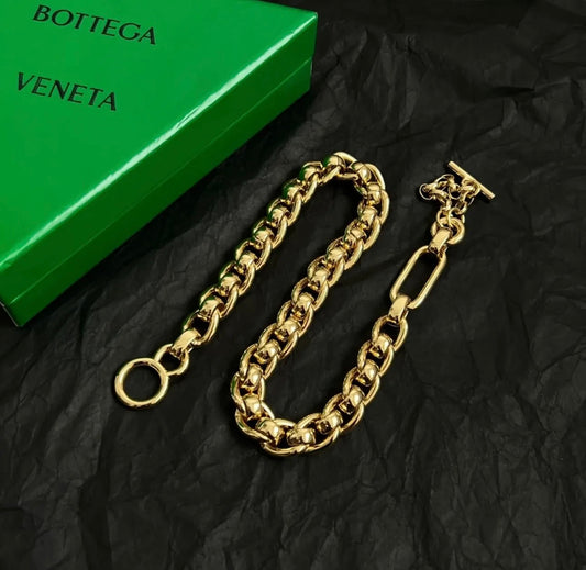 Logo Bracelet