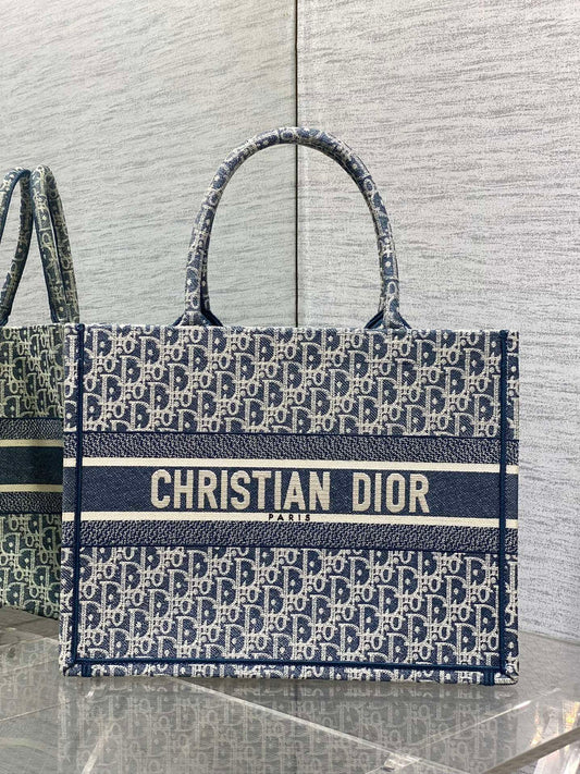 Medium Book Tote