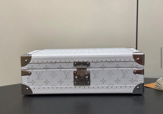 8 Watch Case