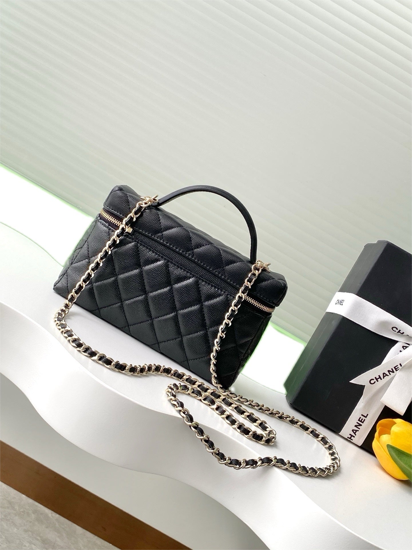 Trendy Vanity