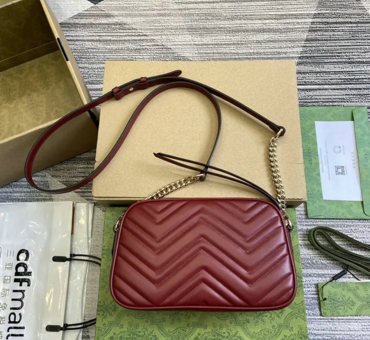 Marmont Shoulder Bag