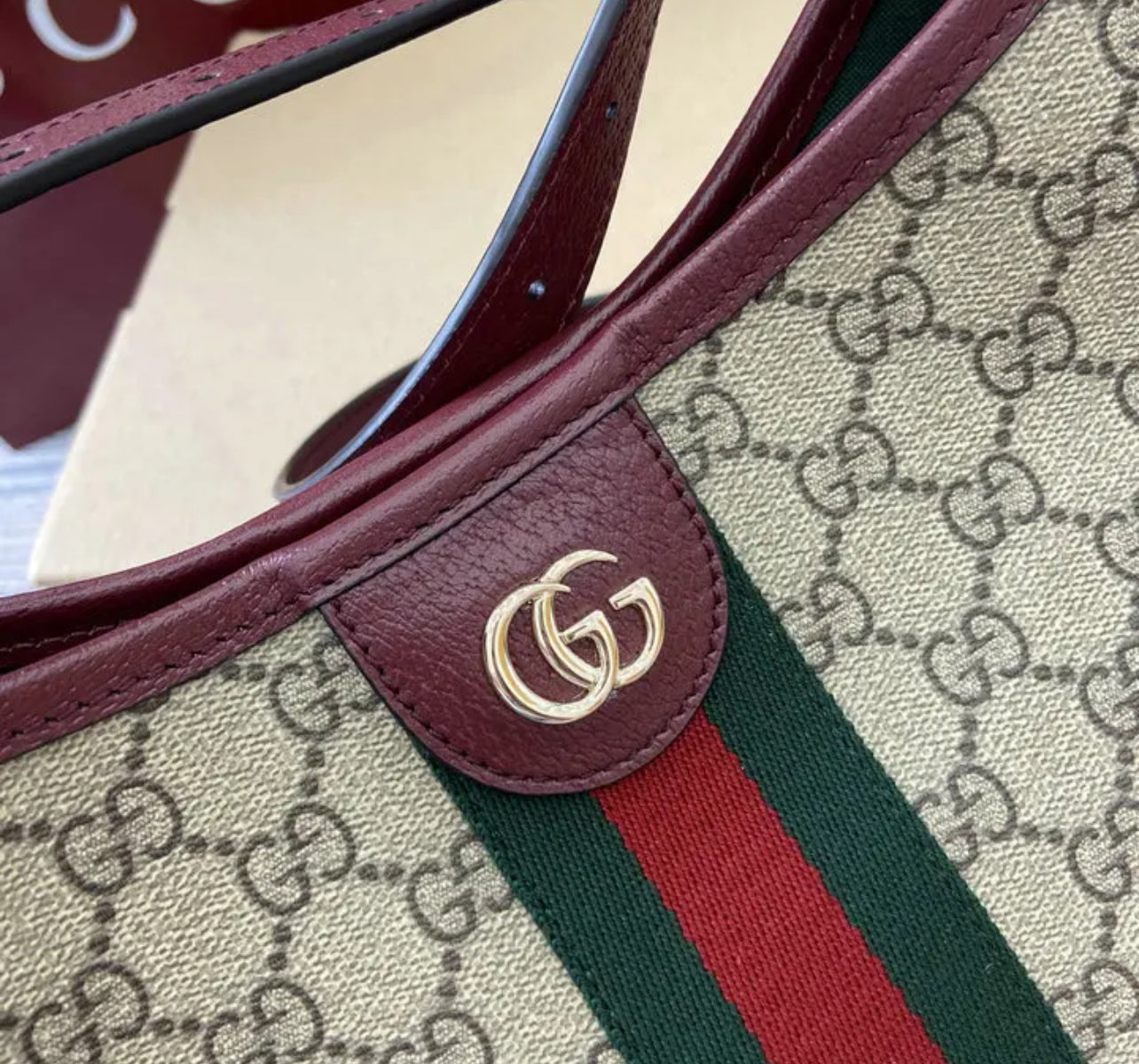 Ophidia Shoulder Bag