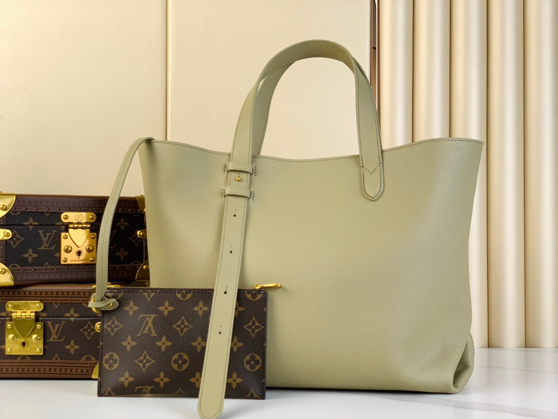 Low Key Tote