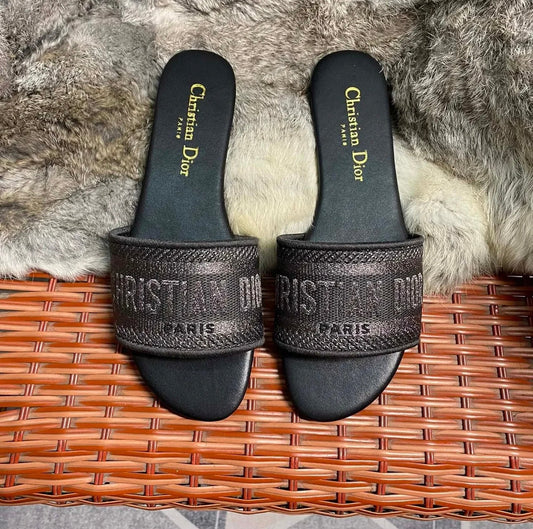 Dway Mules