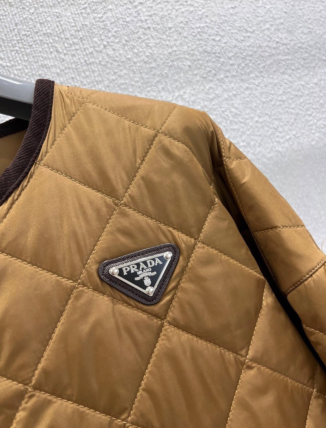 Logo Jacket
