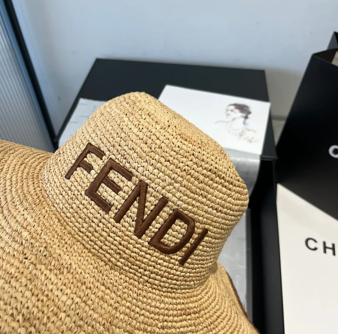 Logo Hat