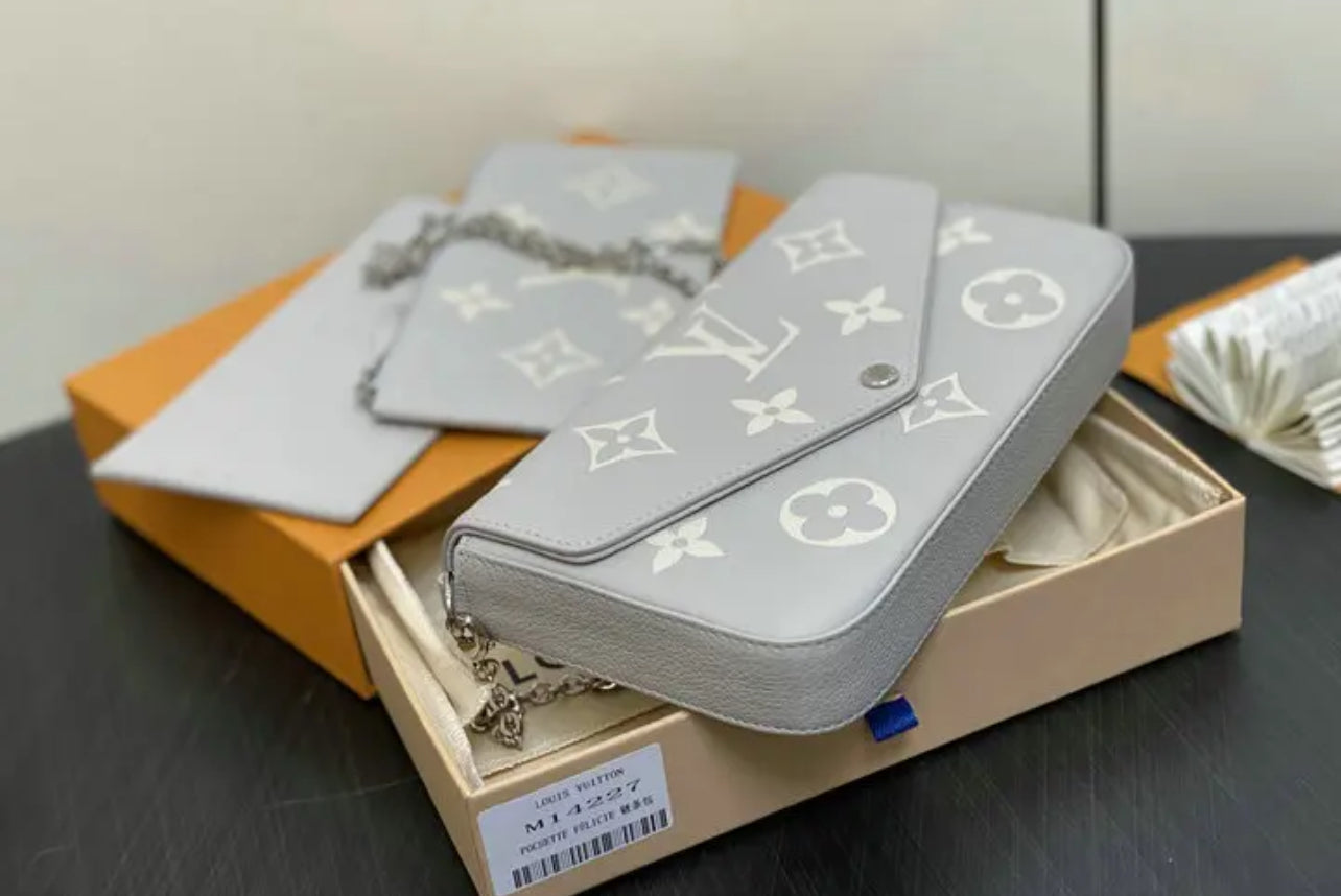 Pochette Felicie