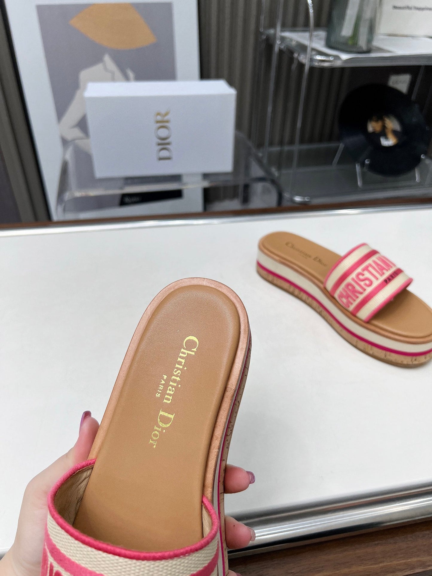 Dway Slides