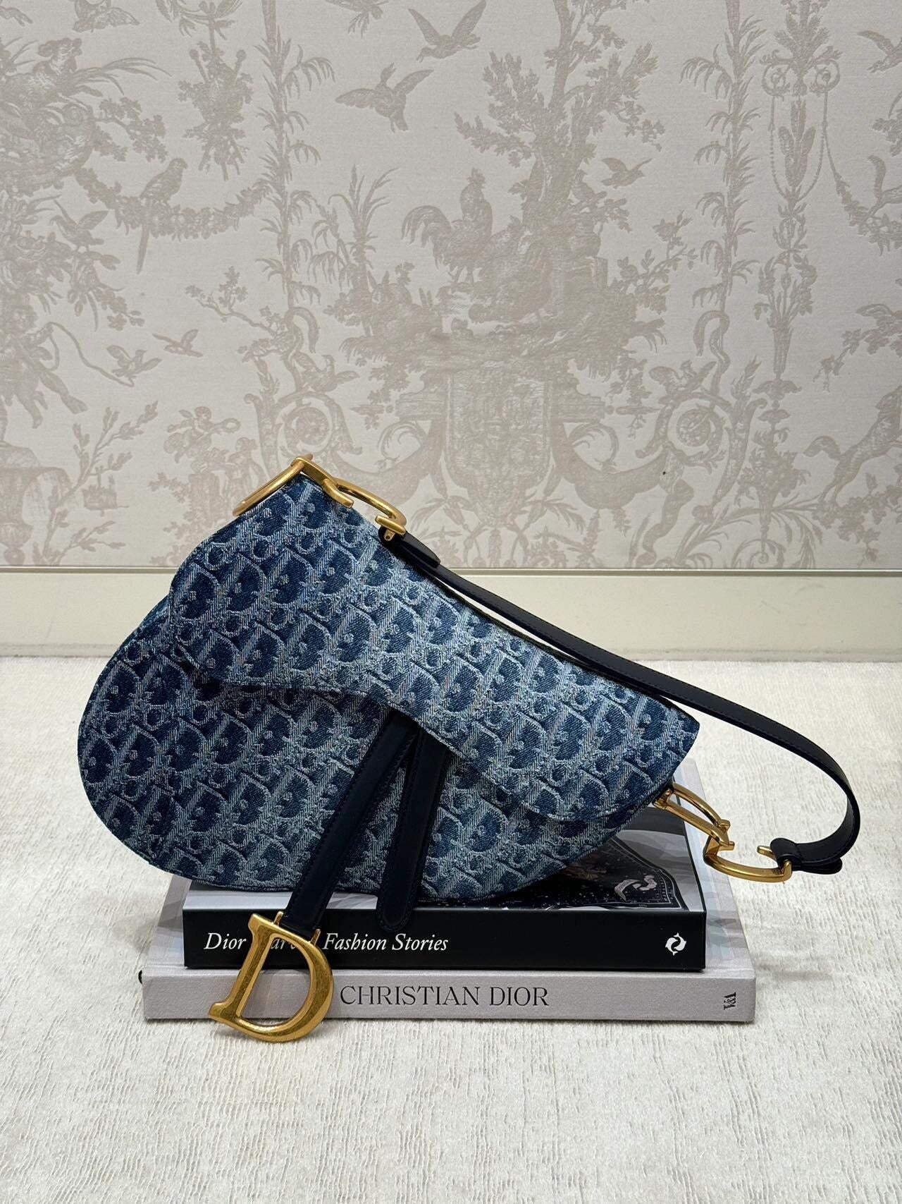Saddle Bag