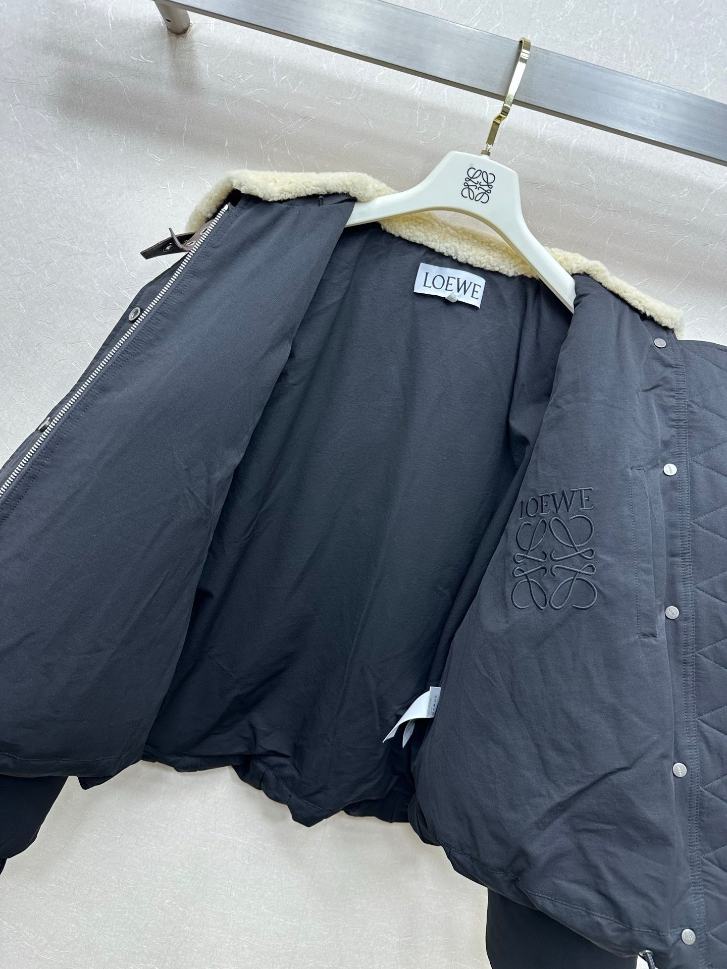 Logo Jacket
