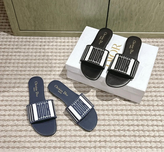 Dway Mules