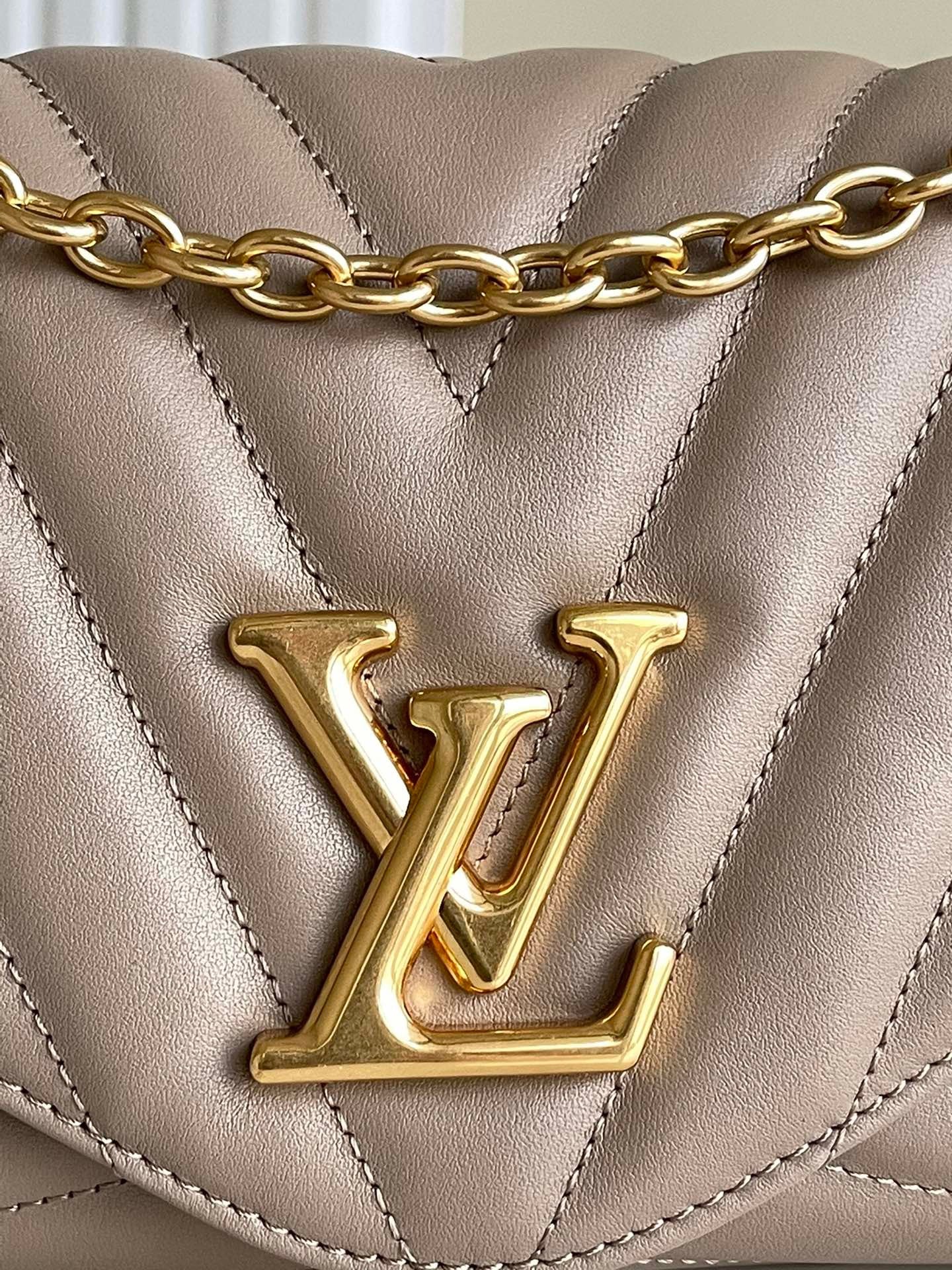 New Wave Chain Bag